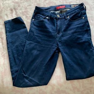 Guess high waisted skinny jeans - US 28